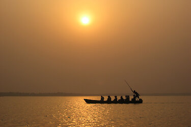 Boot in Abendsonne. Togo