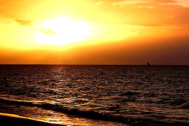 Sonnenuntergang über Ozean