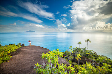 Blick auf den Ozean vom Morne Seychellois
