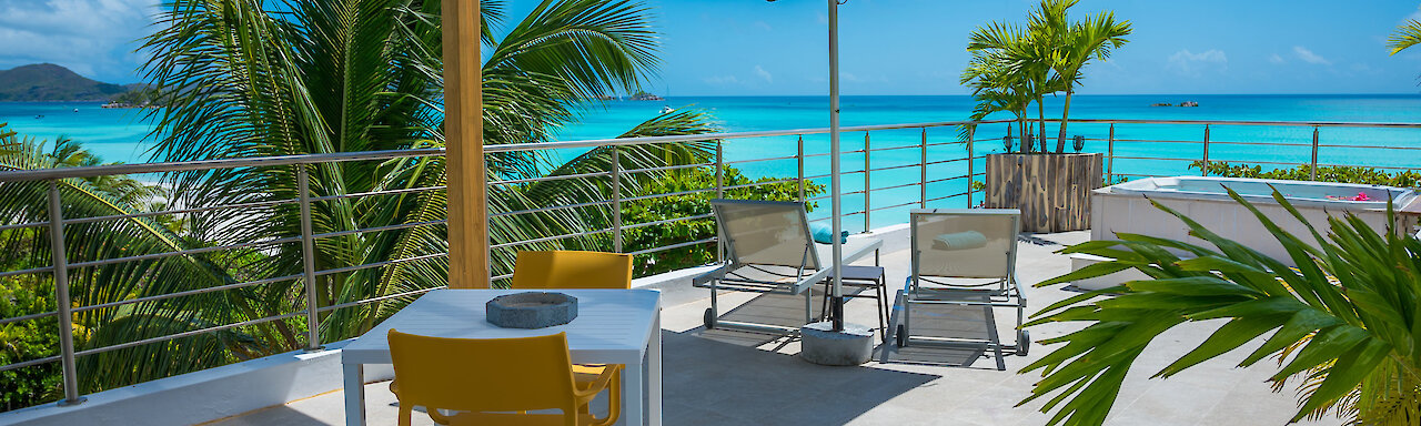 Acajou Sky Deluxe Zimmer Aussicht aufs Meer