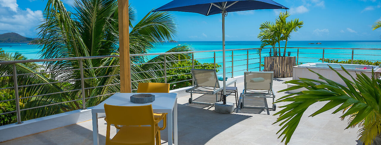 Acajou Sky Deluxe Zimmer Aussicht aufs Meer