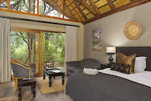 Blick ins Grüne der Black Rhino Game Lodge