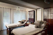 Massage Liegen in der Kwa Maritane Bush Lodge