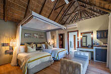 Zwei Einzelbetten in der Ivory Tree Game Lodge