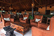 Lounge des Tipilikwani Mara Camps