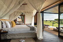 Doppelbett in der Lemala Nanyukie Lodge