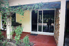 Veranda im Afrikiko River Front Resort