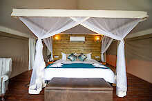 Jackalberry Chobe Camp Doppelbett