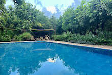 Der Pool im iKWETA Safari Camp