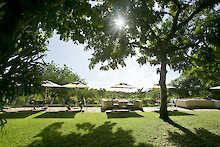 Außenbereich der Ilala Lodge