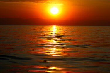 Sonnenuntergang über dem See