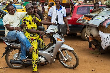 Tag 1: Ankunft in Westafrika – Willkommen in Lomé
