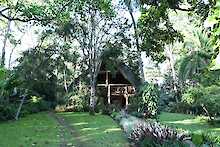 Kibale Forest Camp Haupthaus im Wald