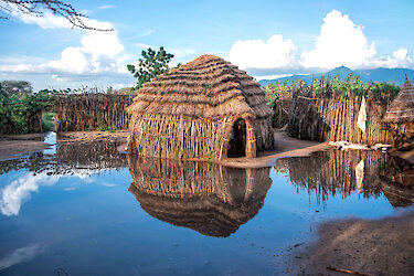 Hütte im Karamojong-Dorf