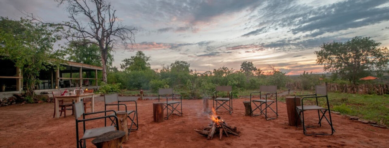 Lagerfeuer im Chobe Elephant Camp