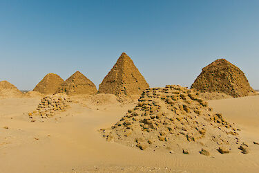 Tag 8: Auf dem Nil zu den Pyramiden von Nuri
