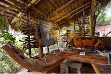 Lounge des Iharana Bush Camps