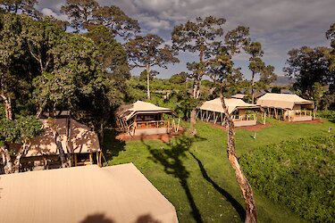 Ausblick auf die Zelte im Ang’ata Ngorongoro Camp