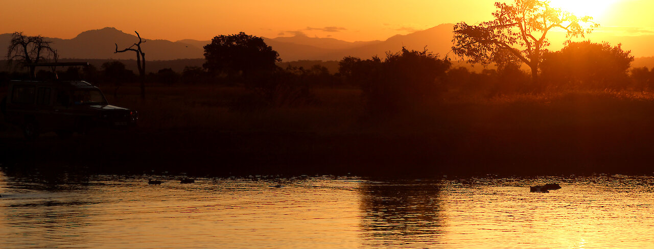 Sonnenuntergang im Mikumi-Nationalpark