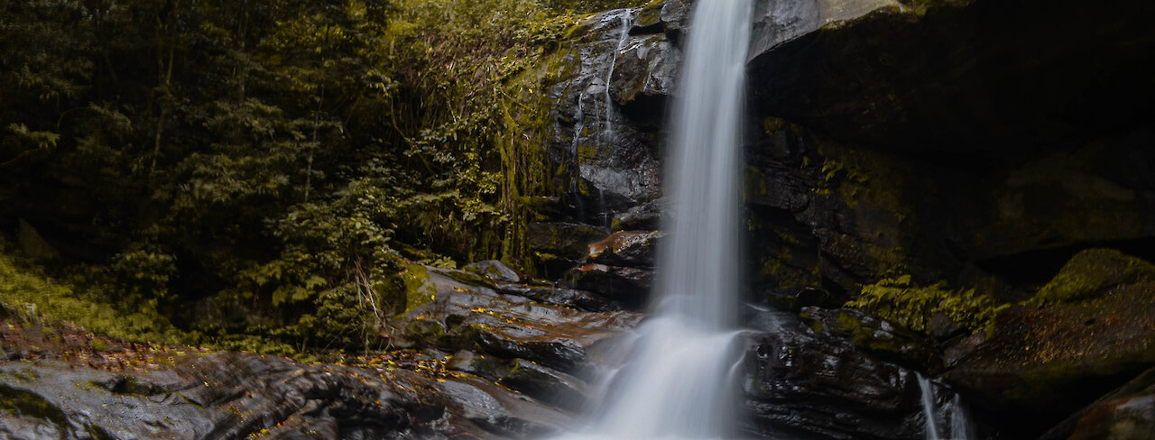 Wasserfall während der Sanje-Wanderung im Udzungwa-Mountains-Nationalpark