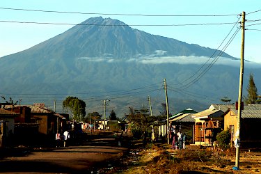 Arusha mit Blick auf den Mount Meru