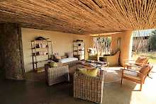 gemütlicher Loungebereich im Kavinga Safari Camp
